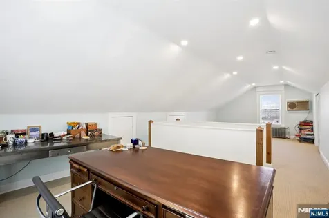 29 Park Avenue Newton NJ 07860