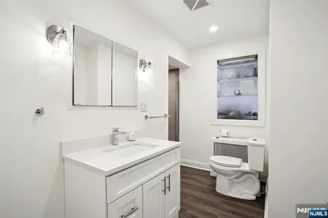 29 Park Avenue Newton NJ 07860