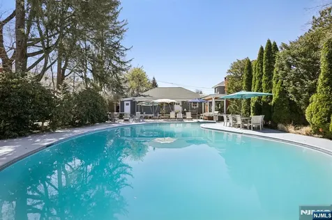 29 Park Avenue Newton NJ 07860