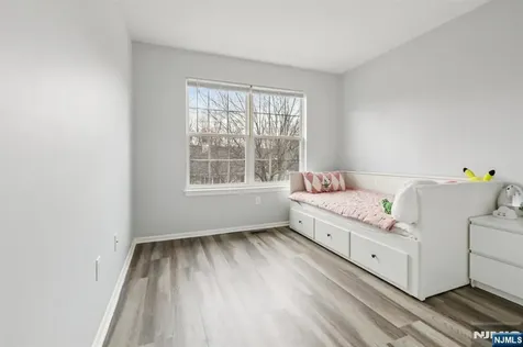 2071 Drake Court Mahwah NJ 07430