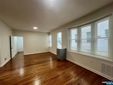 156 Prospect Avenue North Arlington NJ 07031