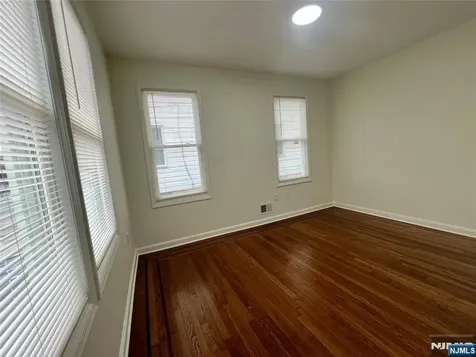 156 Prospect Avenue North Arlington NJ 07031