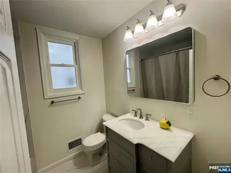 156 Prospect Avenue North Arlington NJ 07031