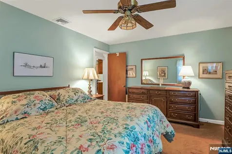 149 Park Drive New Milford NJ 07646