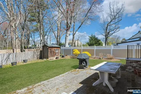 149 Park Drive New Milford NJ 07646