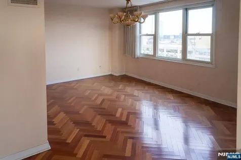 555 North Avenue Fort Lee NJ 07024