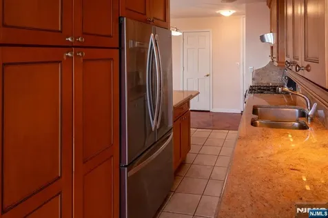 555 North Avenue Fort Lee NJ 07024
