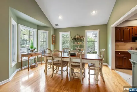 485 Eisenhower Court Wyckoff NJ 07481