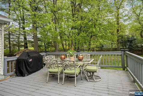 485 Eisenhower Court Wyckoff NJ 07481