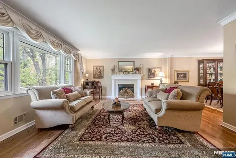 485 Eisenhower Court Wyckoff NJ 07481