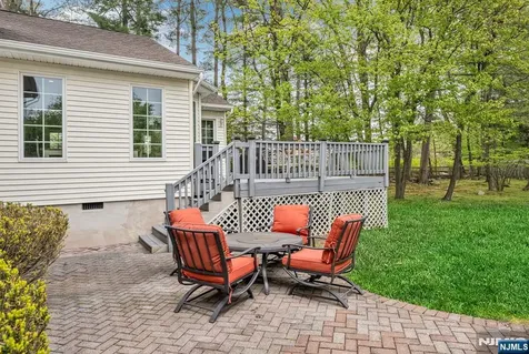 485 Eisenhower Court Wyckoff NJ 07481