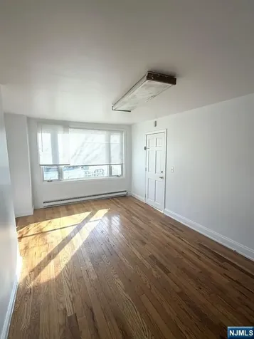 185 Hudson Street Hackensack NJ 07601