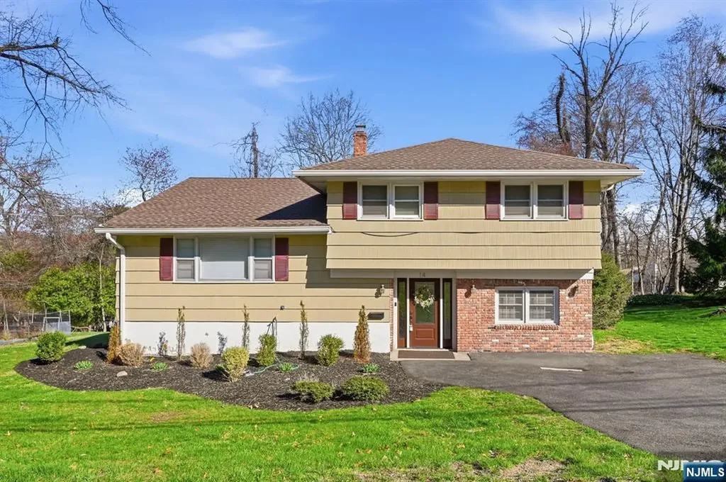 14 King Road Park Ridge NJ 07656