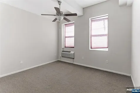 39-45 Bruen Newark NJ 07105