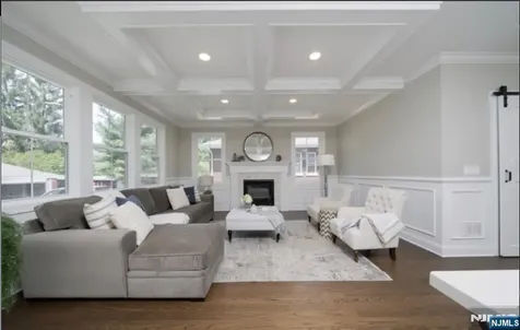 28 Bennington Road Livingston NJ 07039