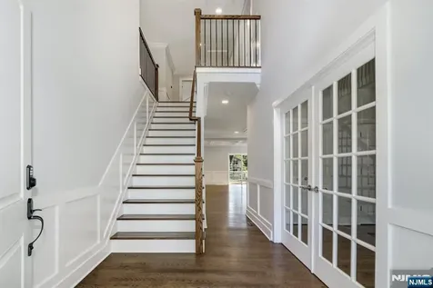 28 Bennington Road Livingston NJ 07039