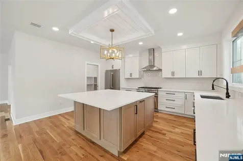28 Bennington Road Livingston NJ 07039