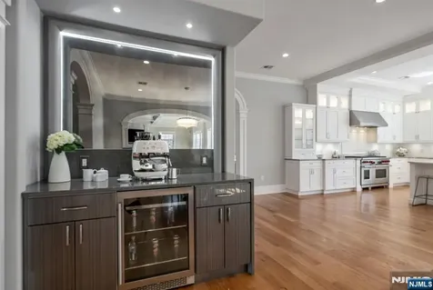 76 Dimmig Road Upper Saddle River NJ 07458