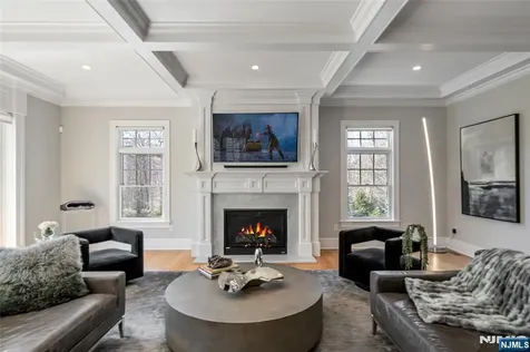 76 Dimmig Road Upper Saddle River NJ 07458