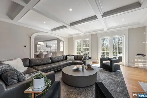 76 Dimmig Road Upper Saddle River NJ 07458