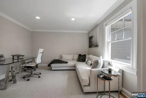76 Dimmig Road Upper Saddle River NJ 07458