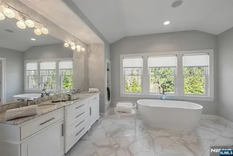 76 Dimmig Road Upper Saddle River NJ 07458
