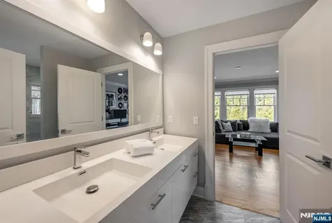 76 Dimmig Road Upper Saddle River NJ 07458