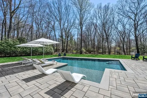 76 Dimmig Road Upper Saddle River NJ 07458