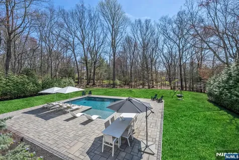 76 Dimmig Road Upper Saddle River NJ 07458