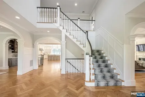 76 Dimmig Road Upper Saddle River NJ 07458