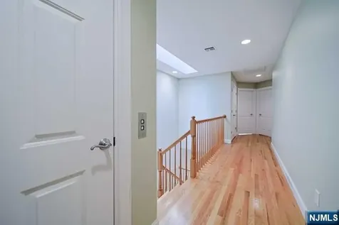 2 Candlewood Drive Old Tappan NJ 07675