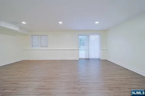 2 Candlewood Drive Old Tappan NJ 07675