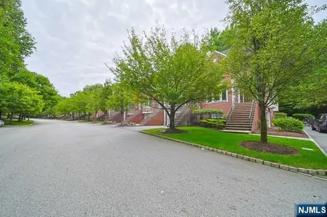 2 Candlewood Drive Old Tappan NJ 07675