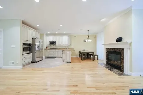 2 Candlewood Drive Old Tappan NJ 07675