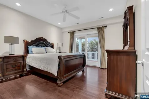 21 Ocean Terrace Long Branch NJ 07740