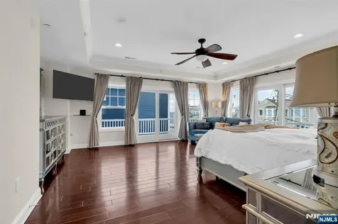21 Ocean Terrace Long Branch NJ 07740
