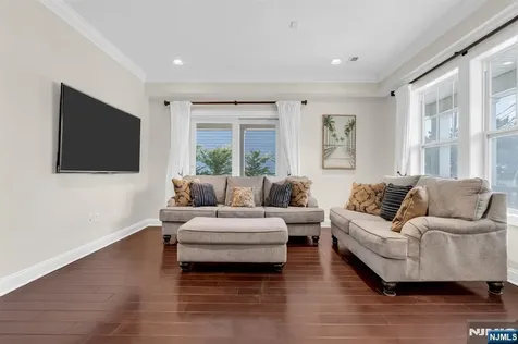 21 Ocean Terrace Long Branch NJ 07740