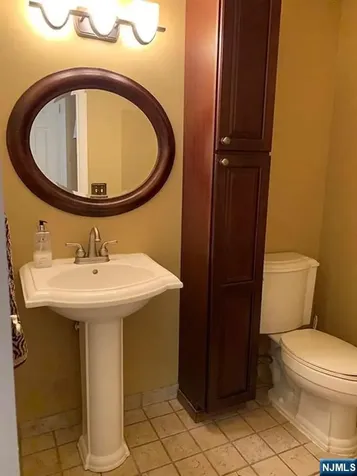 126 Hawthorne Avenue Park Ridge NJ 07656