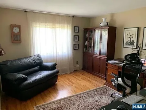 126 Hawthorne Avenue Park Ridge NJ 07656