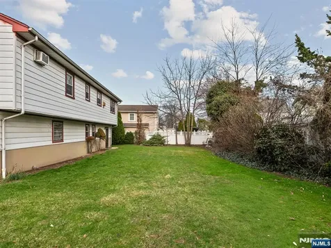 33 Beech Street Little Ferry NJ 07643