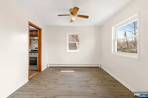 184 Central Lane Secaucus NJ 07094