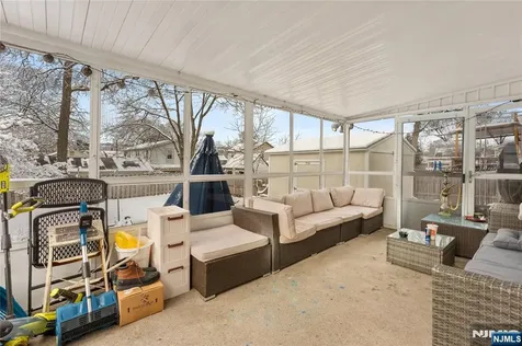 186 10th Avenue Hawthorne NJ 07506