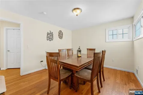 186 10th Avenue Hawthorne NJ 07506