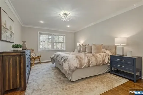 5 Edgehill Road West Orange NJ 07052