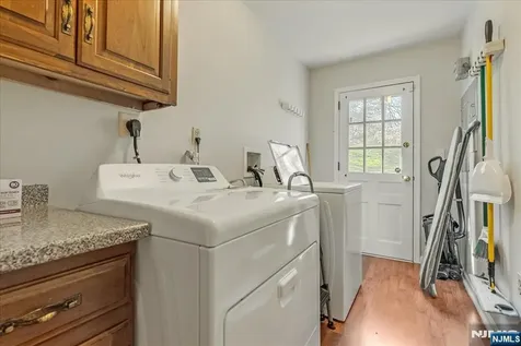 5 Edgehill Road West Orange NJ 07052