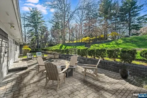 5 Edgehill Road West Orange NJ 07052