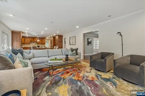 5 Edgehill Road West Orange NJ 07052