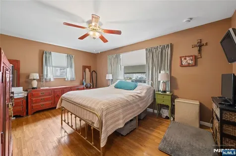 44 Scott Terrace Clifton NJ 07013