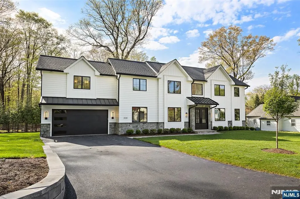 308 Myrtle Street Haworth NJ 07641