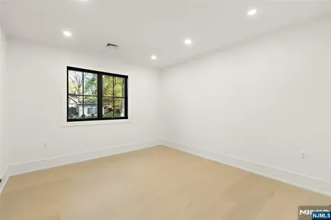 308 Myrtle Street Haworth NJ 07641